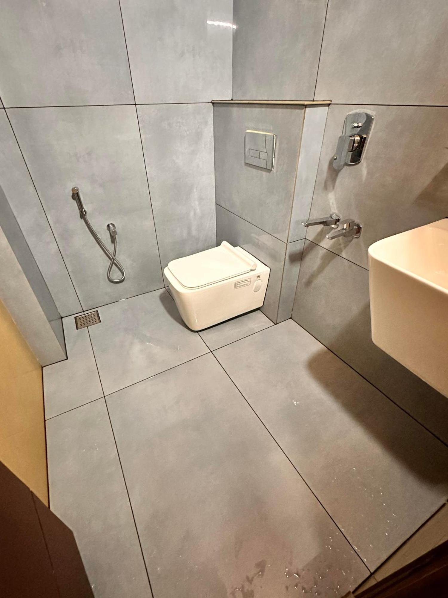 Hotel City Palace Ооти Екстериор снимка
