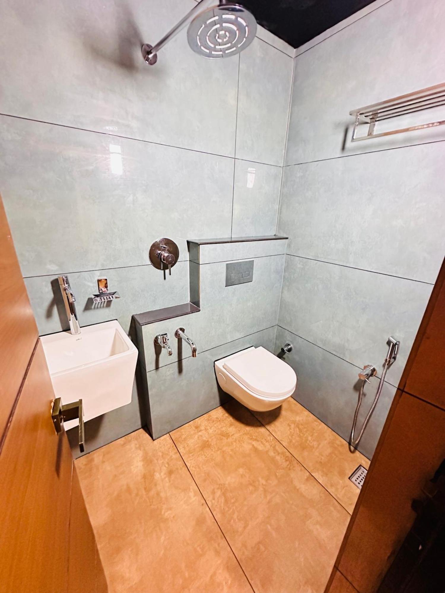 Hotel City Palace Ооти Екстериор снимка